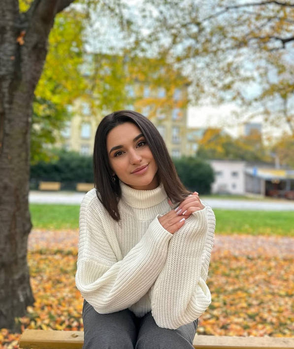 Ella